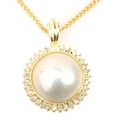 Silver pearl pendant