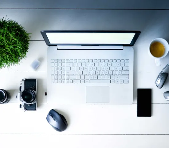 Insulating aluminum for 3C electronics