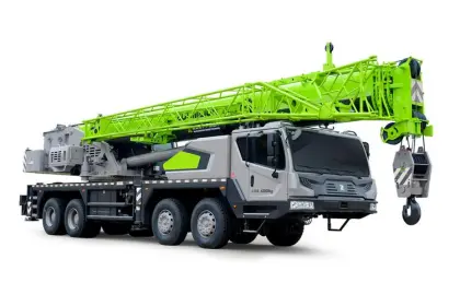 Engineering machinery low temperature rapid curing coating