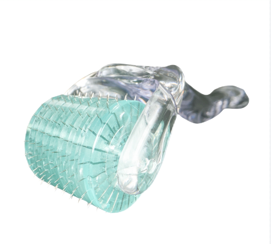 Disposable skin roller