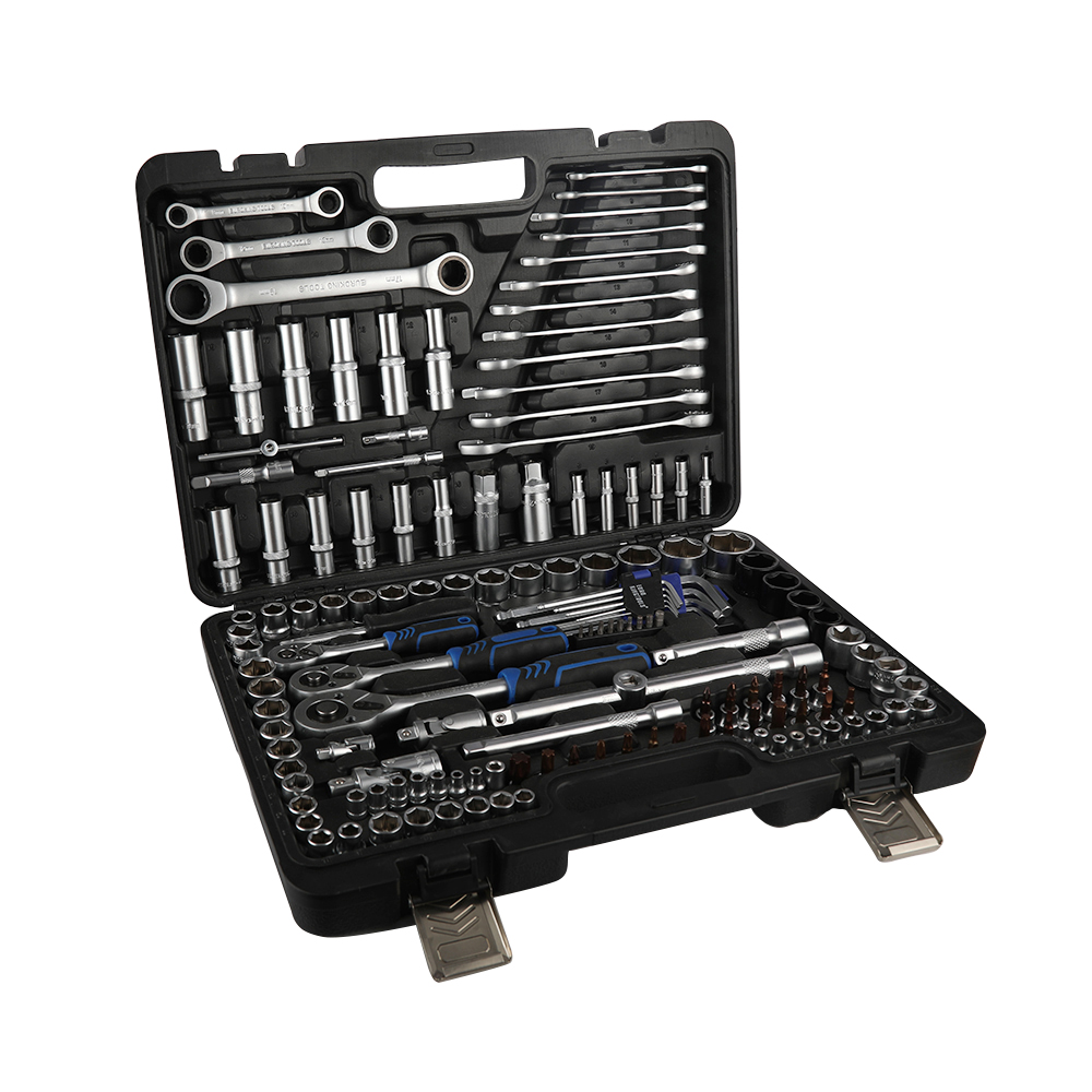 Wrench socket driver set