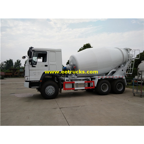 SINOTRUK 6000L Transit Mix Camions