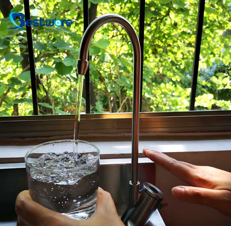 Safe sensor drinking water bubble faucet