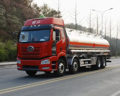 FAW 30cbm 8X4 Oil Tank Truck