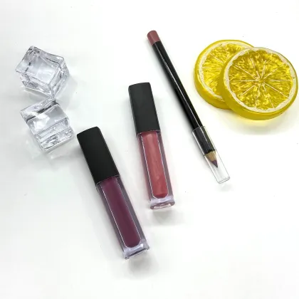 Girls' Beauty Design Makeup Sets: Lip Gloss and Liner Kit with Liquid Lipstick