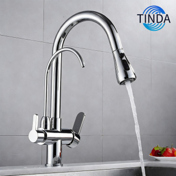 ก๊อกน้ำห้องครัวทันสมัยพร้อมชุบโครเมี่ยม