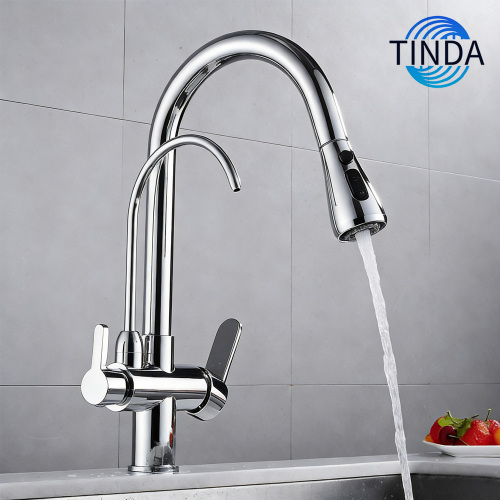 ก๊อกน้ำห้องครัวทันสมัยพร้อมชุบโครเมี่ยม