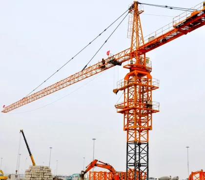 HTP7030 Hammerhead Tower Crane