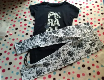 T-SHIRT SUITS