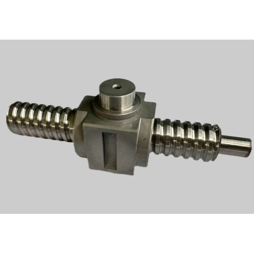 Vít dẫn truyền động ô tô