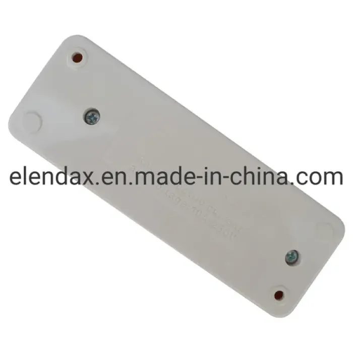 Enchufe multifunción de 3 vías estándar americano (AE7003)