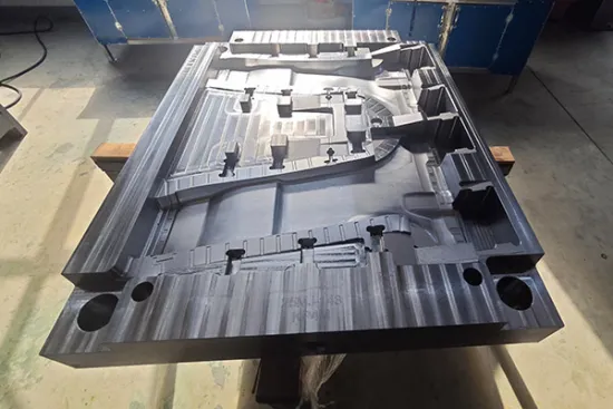 Suzhou Precision A-Plate Mold