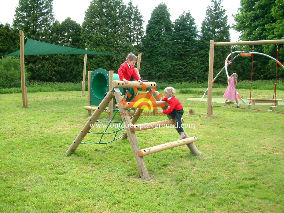 scramble climber on park for kids