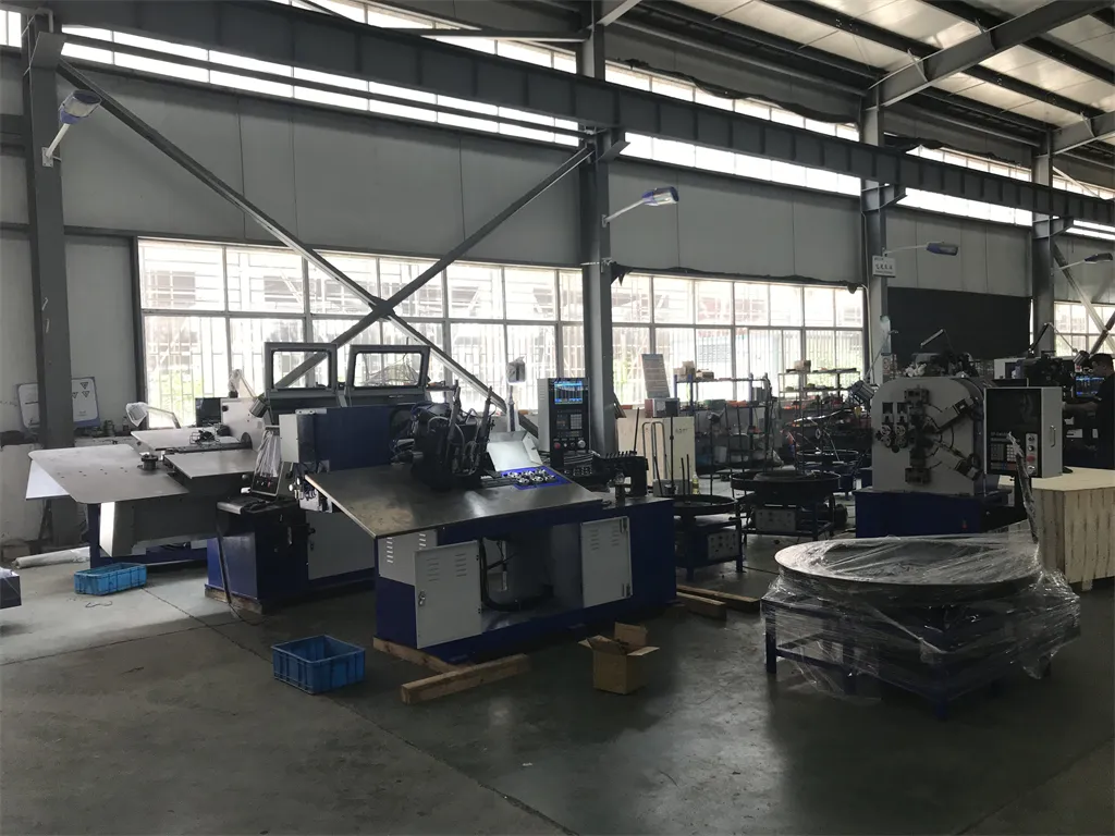 7-Achsen-Auto-CNC-Stahlmetall-Rundstab-Drahtbiegemaschine