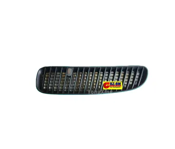 X5 E53 Front Upper Hood Grill Pair - 51137113730