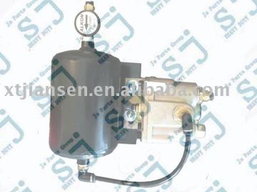 Relay valve R12