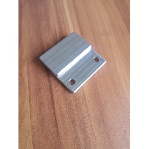 বহুমুখী CNC মেশিন মিলিং মেটাল যন্ত্রাংশ