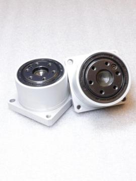 Miniature Gear System for Advanced Robotics