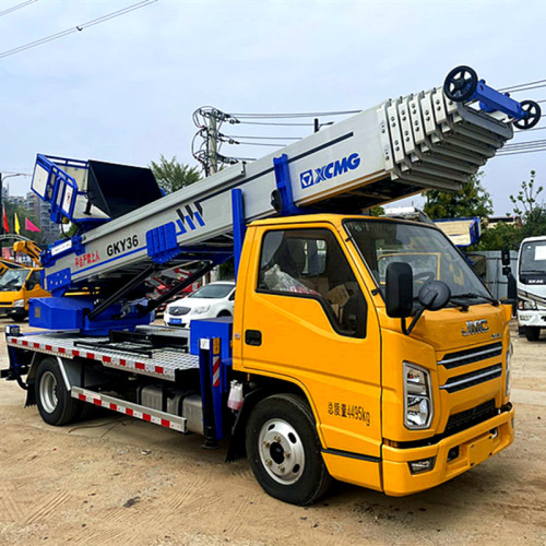 Используется xugong 36 -метровый лестничный грузовик
