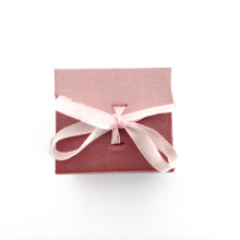 caja de anillo de regalo de boda caja de regalo rosa con cierre magnético mini