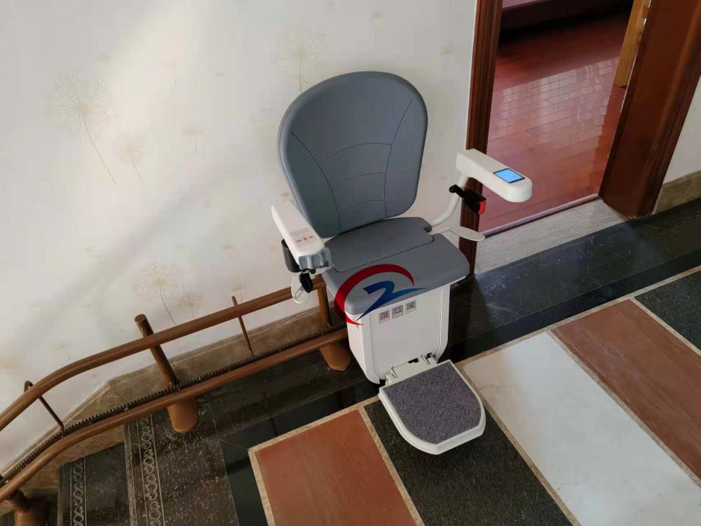 Zhongcan Curved Stair Chair Lift