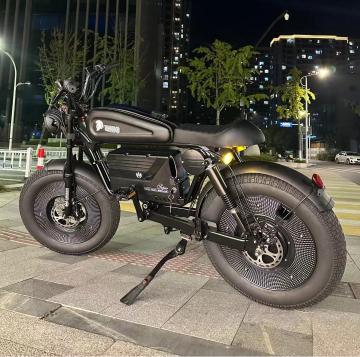 Motosikal Elektrik Kuasa Tinggi: Chopper Speed ​​4000W untuk orang dewasa