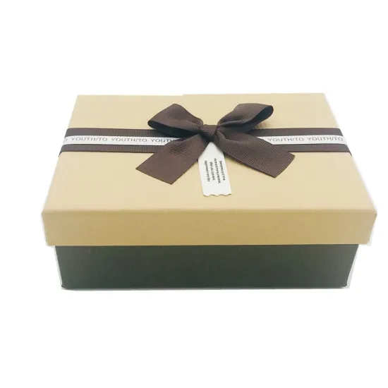 Top and bottom packaging box with ribbon