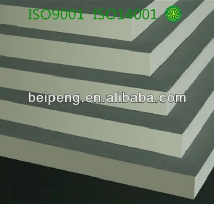 Polyurethane sandwich board