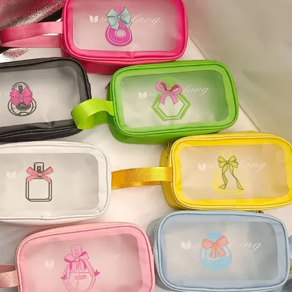 Large Capacity Waterproof Beach Bag: The Ultimate Portable Makeup & Toiletries Organizer