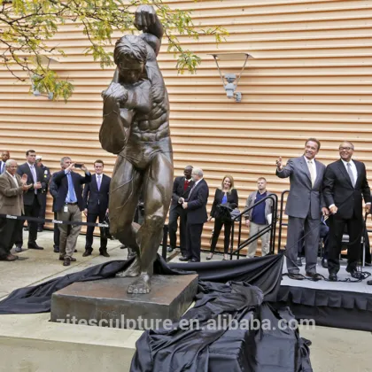 Metal Craft Life Size Bronze Famous Male Arnold Schwarzenegger Statue Strong Man Sculpture