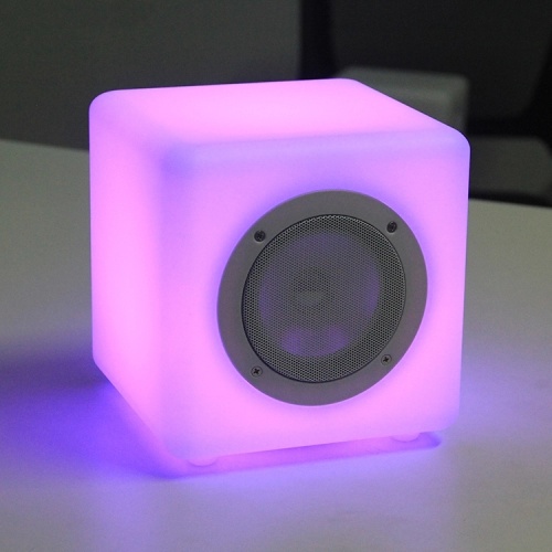 Altoparlante Bluetooth portatile wireless a luce intelligente colorato a LED