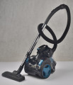 Multi-cyclonic terbaik Vacuum Cleaner tanpa kantung