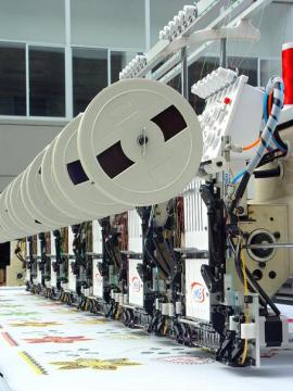 four sequins embroidery machine