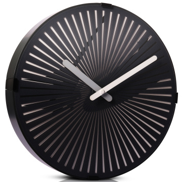 Beating Motion Wall Clock