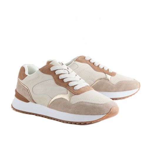 Fashionable Athletic Shoes for Casual Use