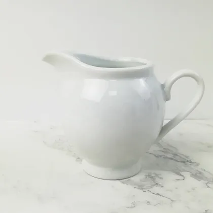 Bone China Sugar Pot with Handle - Wholesale Porcelain Creamer Jug