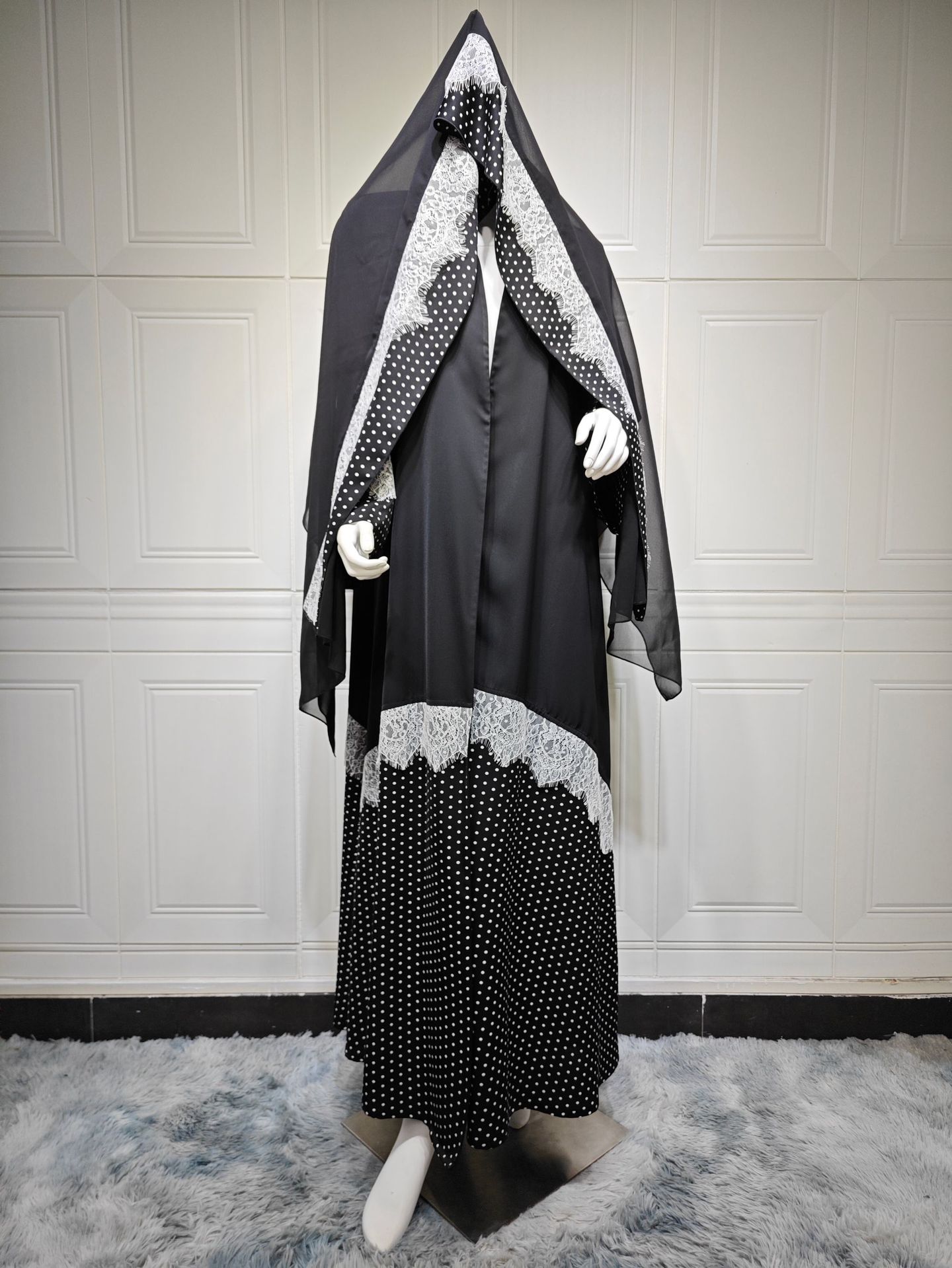 Black Lace Abaya MQ301 (1)