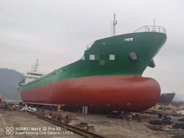 Granelero 4900 T construido en 2020