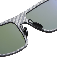 Classic Plastic Carbon Fiber Sunglasses For Men Wholesale Classic Fashion Recycle Carbon Fibre Sunglasses Manufactory