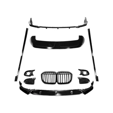 BMW X7 G07 2018 Small Kit Body Kit with Black Side Skirts and Front Accessories