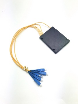 PLC 1 * 4 ABS BOX splitter sc upc connector