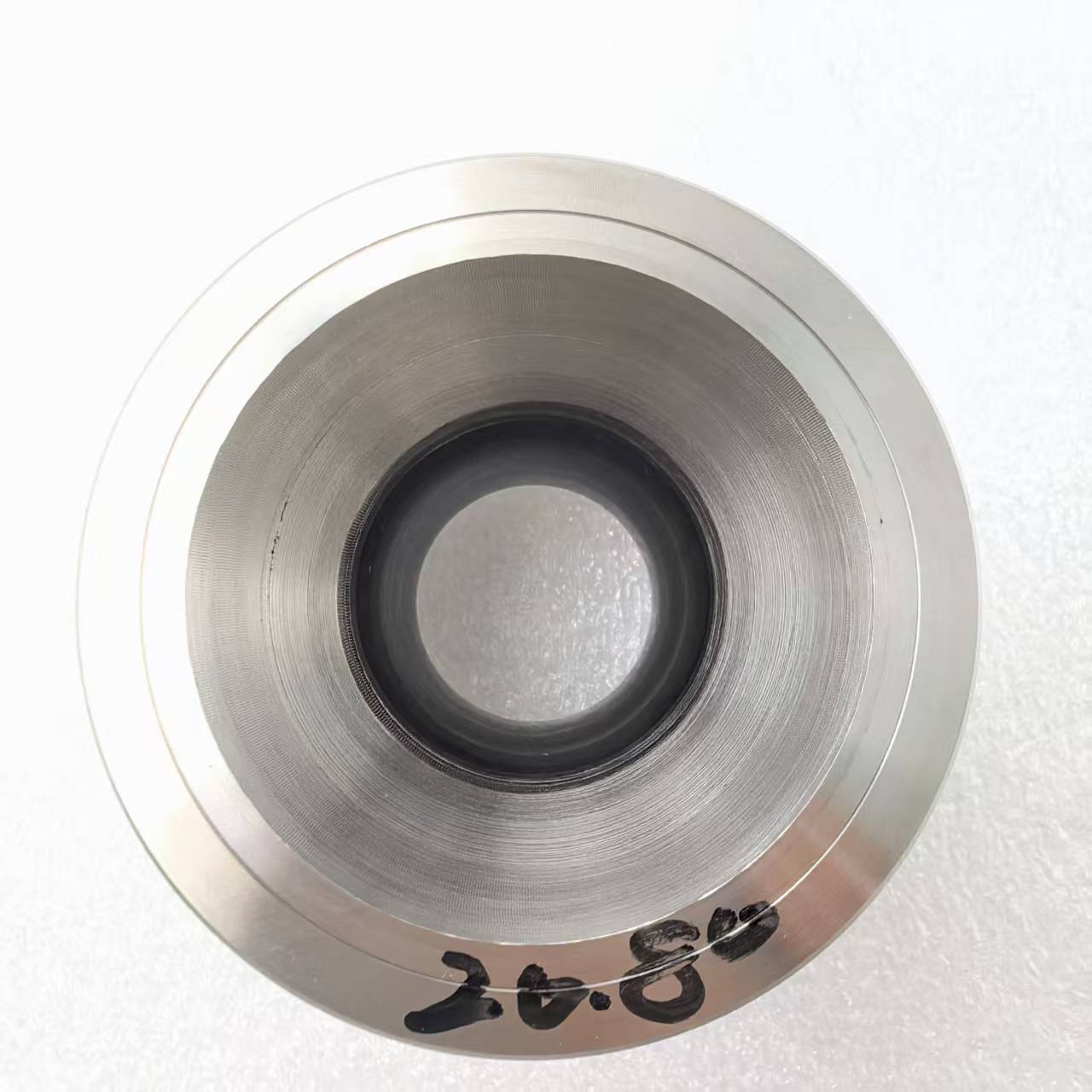 PCD wire drawing die