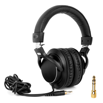 Gedraaid over-ear professionele monitoringhoofdtelefoons voor studiopracking en instrumentmonitoring