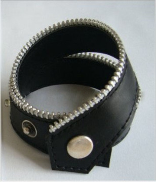 Popularity black with metal clasp for leather zipper bracelet