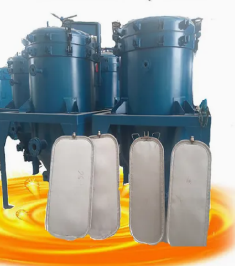 Vertical pressure leaf filter
