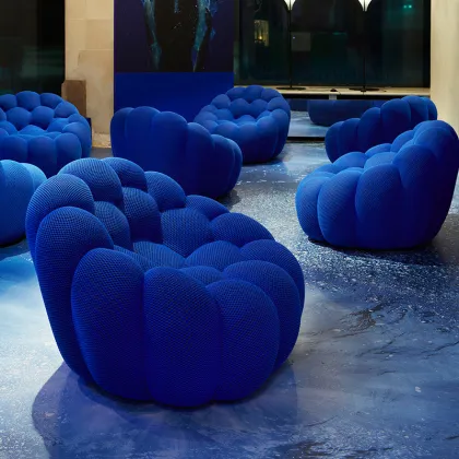 Bumble Sofa: High Quality Fabrics & High Density Sponge for Luxurious Living Room Seating