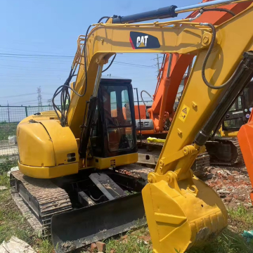 할인 된 가격으로 일본 CAT308C 유압 크롤러 굴삭기를 사용했습니다