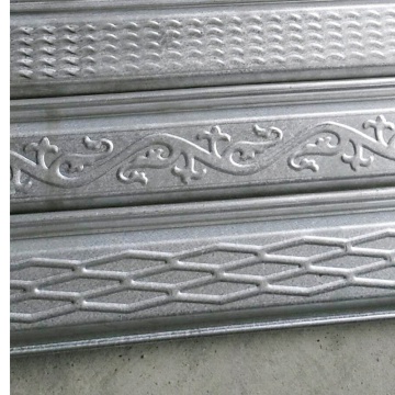 Máquina de formación de la puerta de la tira del obturador.