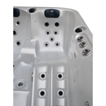 Affordable backyard hot tub for 3 person