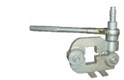 كماشة تجعيد على شكل فيل على ارتفاعات عالية